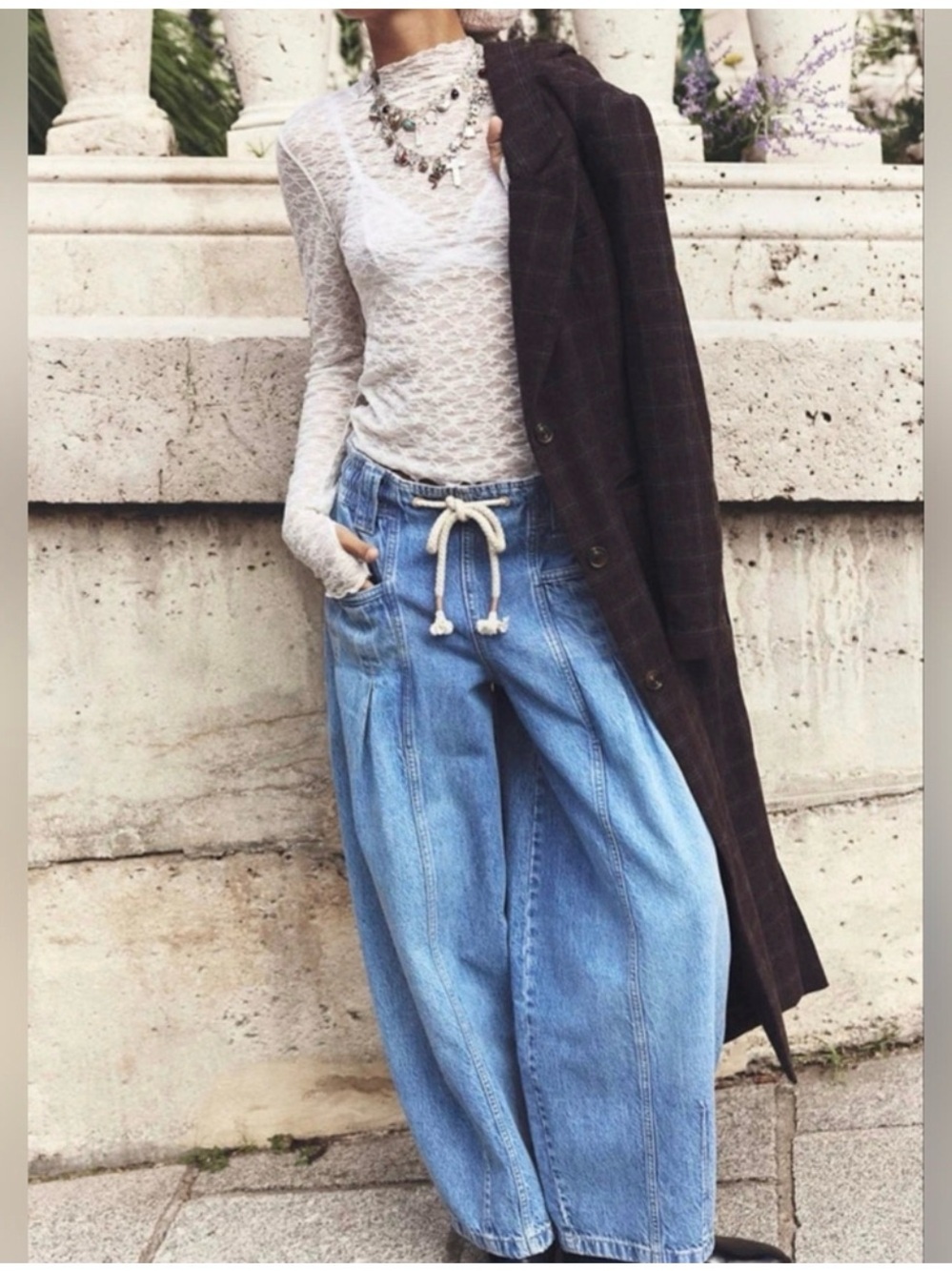 Light Blue Wide-Leg Drawstring Jeans for Women